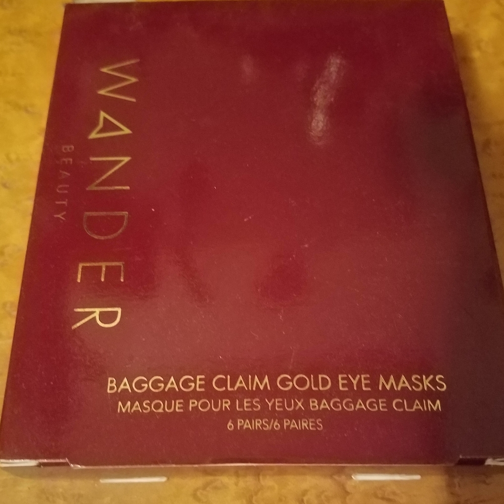 Wander Beauty Baggage Claim Gold Eye Mask